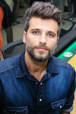  Bruno Gagliasso