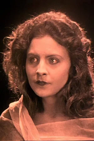  Yvonne Sergyl photo