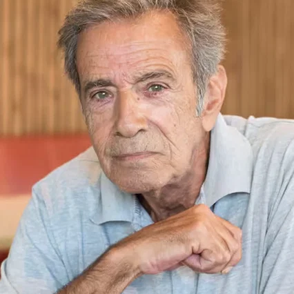  Mario Alarcón