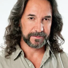 Photo star :  Marco Antonio Solís
