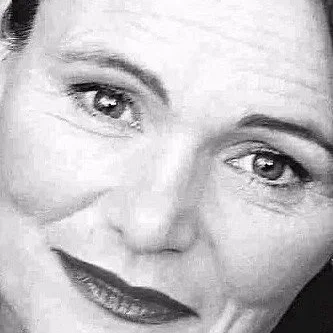  Charlotte Heinimann