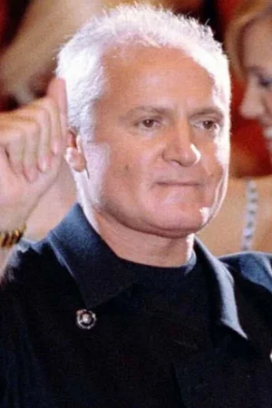  Gianni Versace