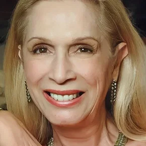 Photo star :  Lady Colin Campbell
