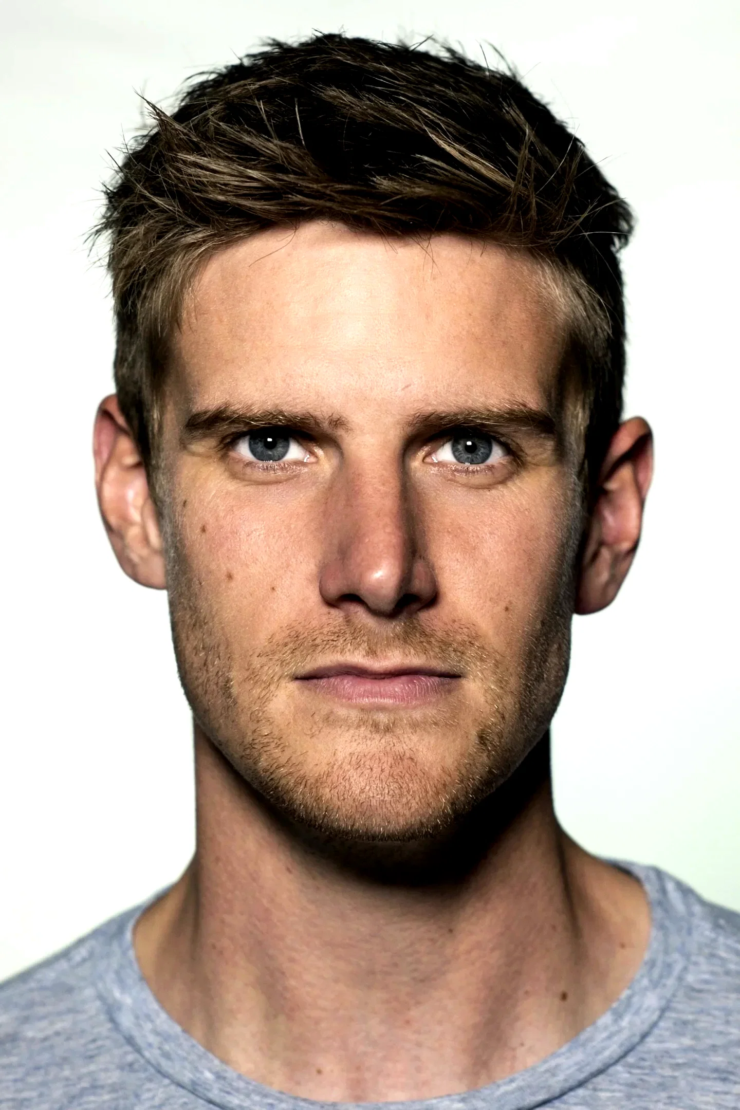  Harry Macqueen