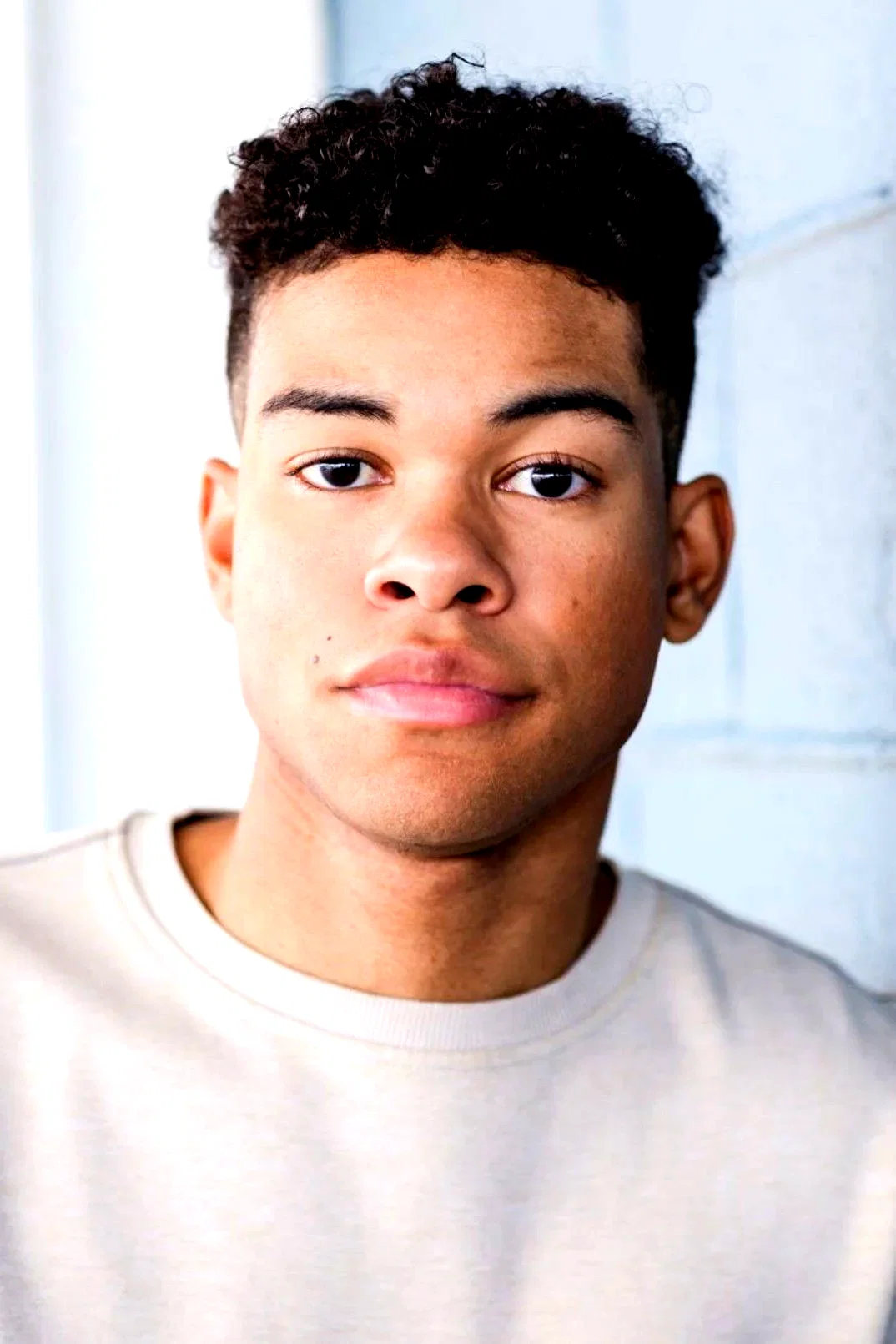  Ellison Booker