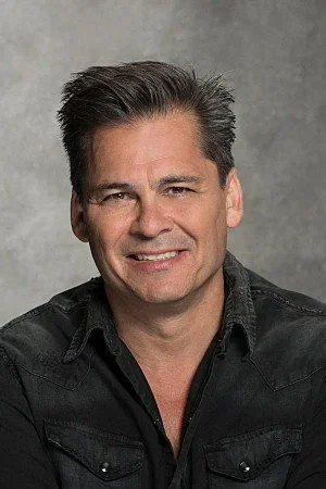  Peter Lenkov photo