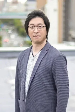  Manabu Okamoto photo