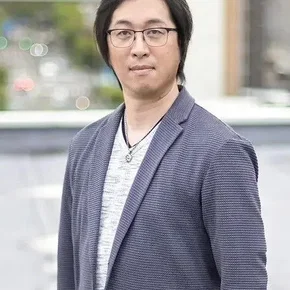 Photo star :  Manabu Okamoto