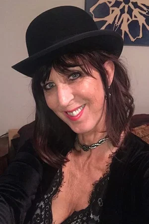  Lin Gallagher photo