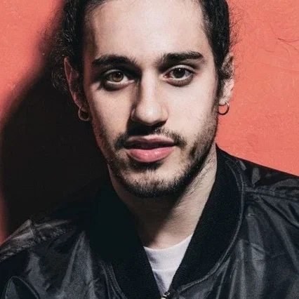  Russ
