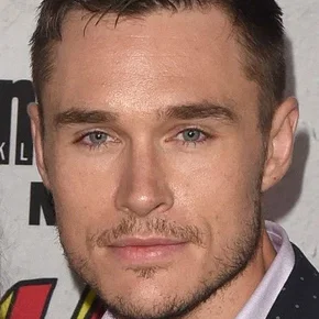 Photo star :  Sam Underwood