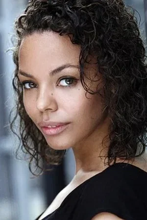  Sasha Frost
