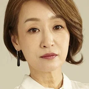 Photo star :  Nam Ki-ae