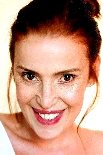  Graciela Molina