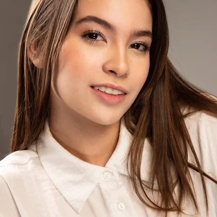  Alanna De La Rossa