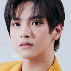 Photo star :  Kim Jae Hyeon