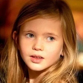 Photo star :  Hannah Castel Chiche