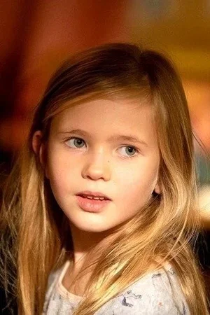  Hannah Castel Chiche photo