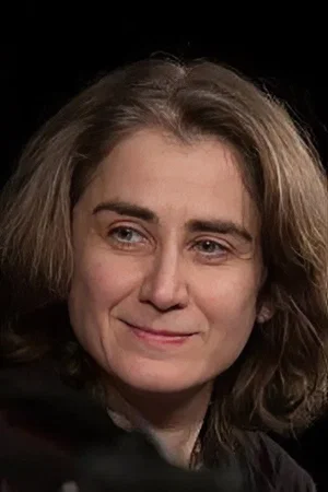  Ada Milea