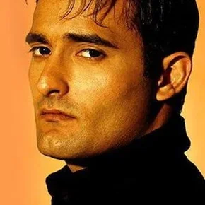 Photo star :  Akshay Khanna