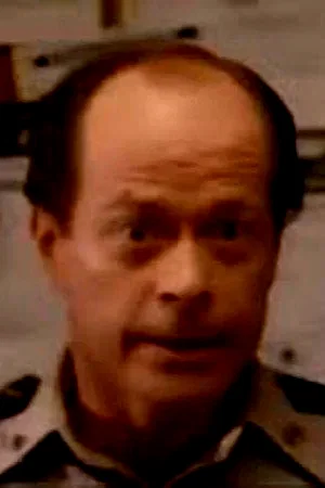 Gil Roper