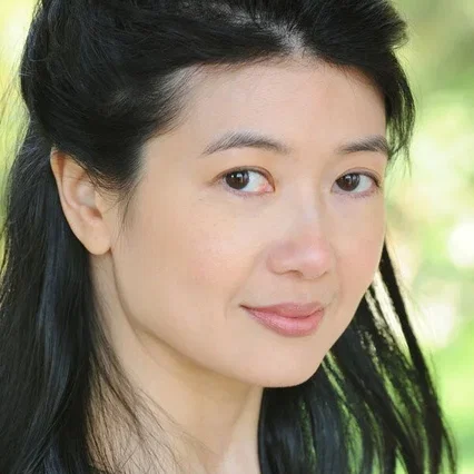  Jennifer Lim