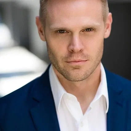  Tommy Walker