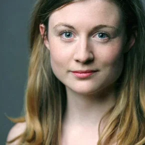 Photo star :  Emma Hiddleston