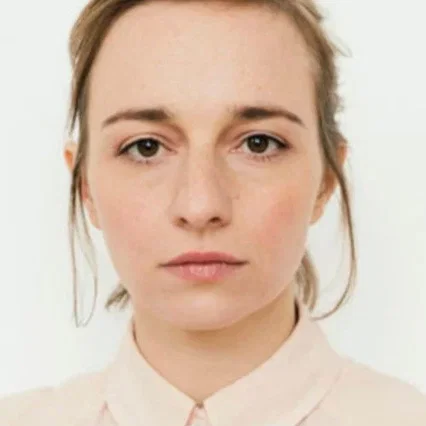 Eszter Tompa