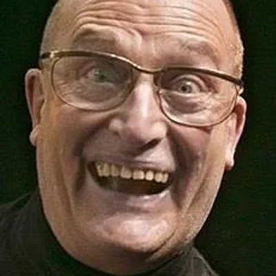  Peter Larsen