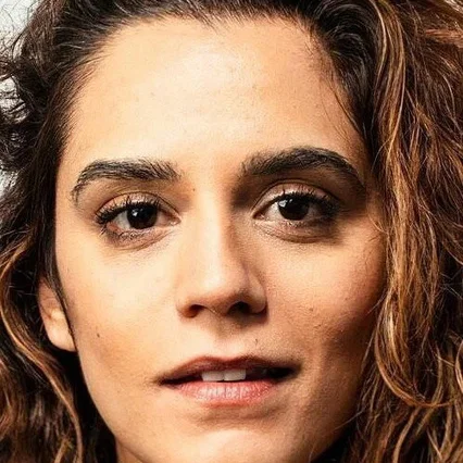  Sepideh Moafi