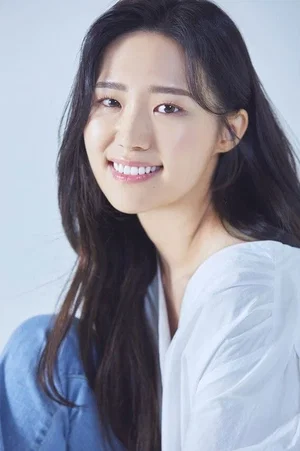  Park Ye-ni photo