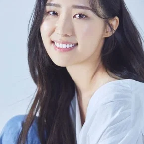 Photo star :  Park Ye-ni