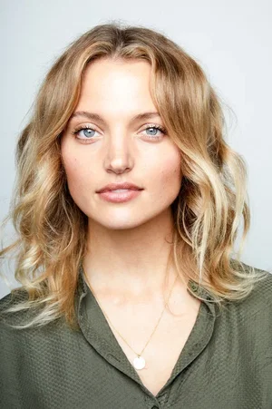  Amanda Booth photo
