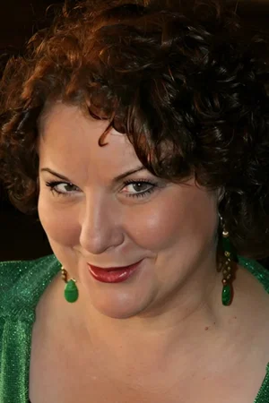  Larisa Kalpokaitė