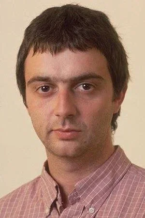  Paul McGuigan photo