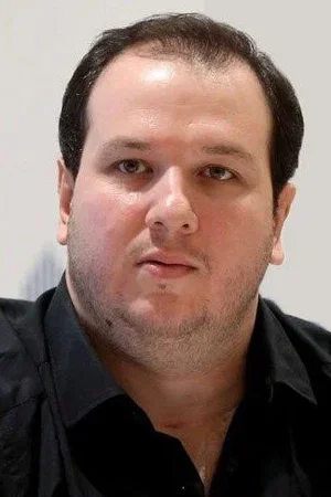  Şahan Gökbakar
