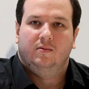Photo star :  Şahan Gökbakar