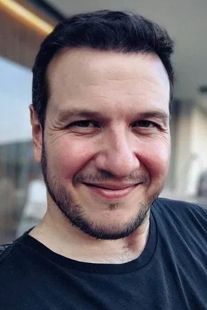  Şahan Gökbakar