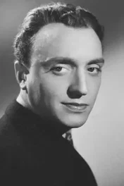  Andre Valmy