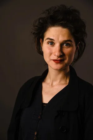  Emmanuelle Nicot photo