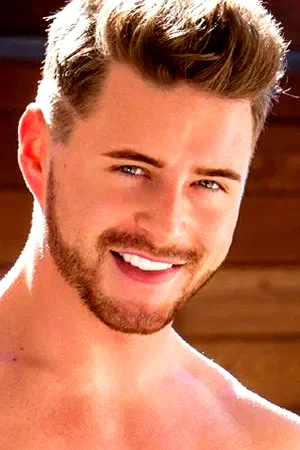  Josh Moore