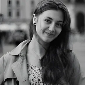 Photo star :  Oliko Barbakadze