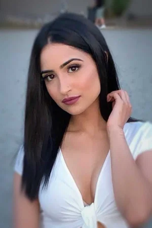  Tanu Grewal