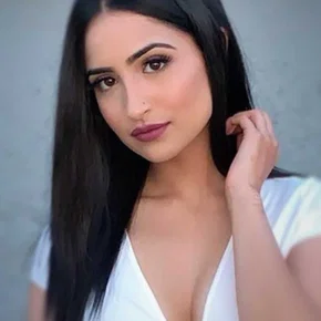 Photo star :  Tanu Grewal
