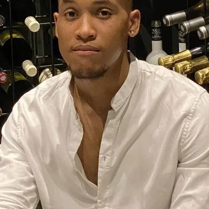  Les Mabaleka