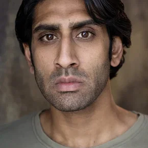 Photo star :  Amar Chadha-Patel