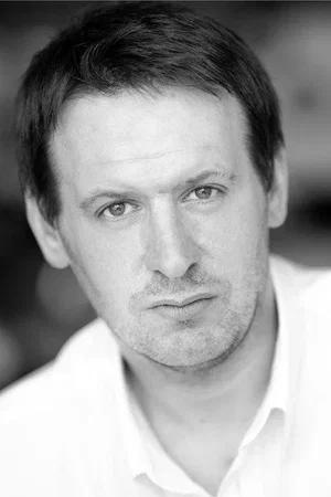  Neil James