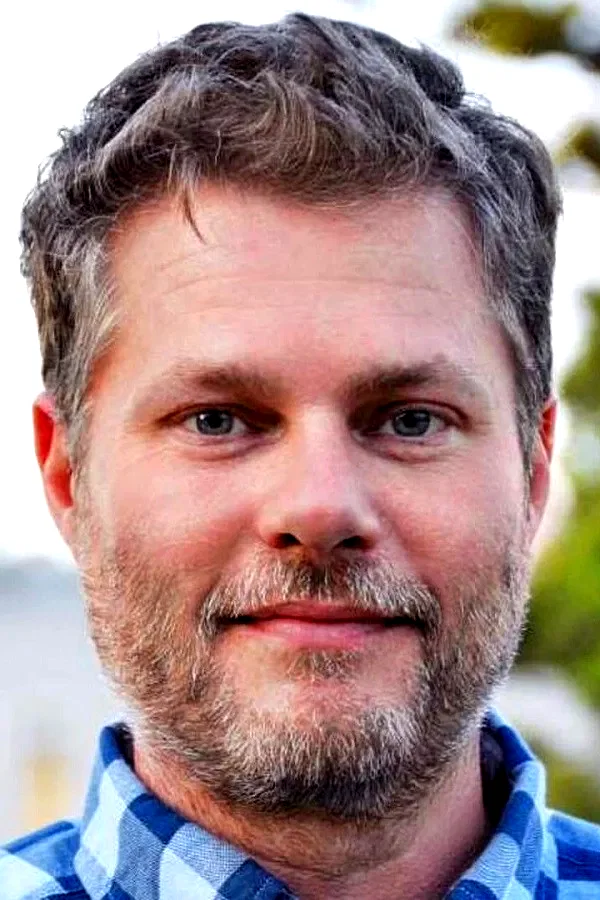  Jeff Howard