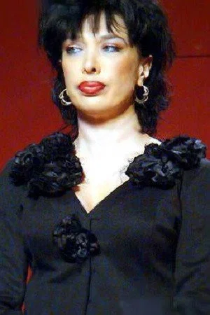  Marina Kakhiani